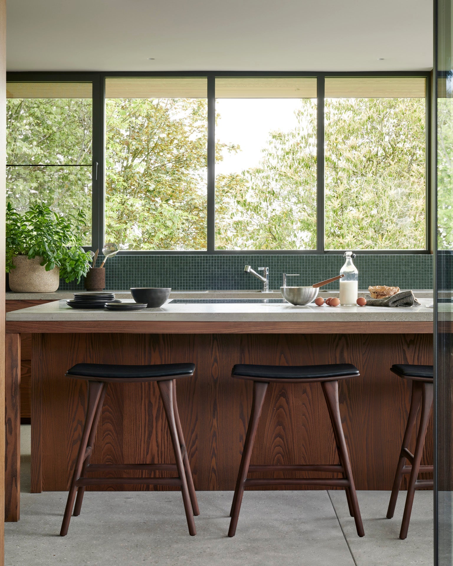 Osso Oak Counter Stool