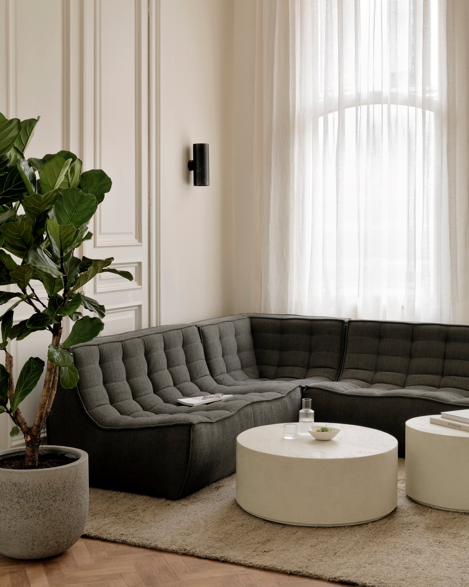 N701 Modular Sofa
