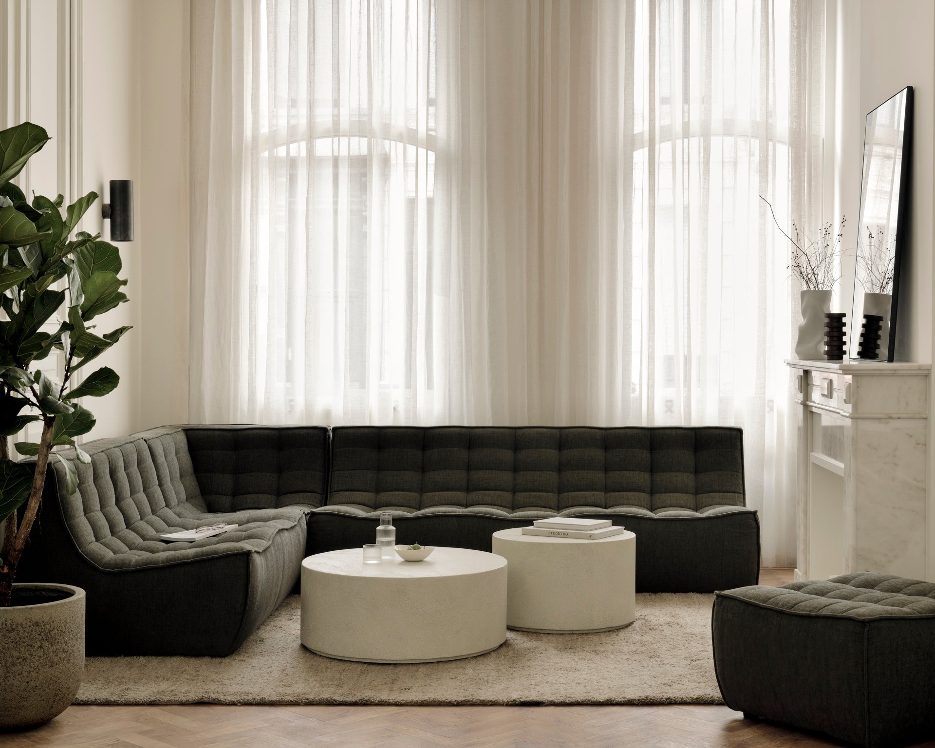 N701 Modular Sofa