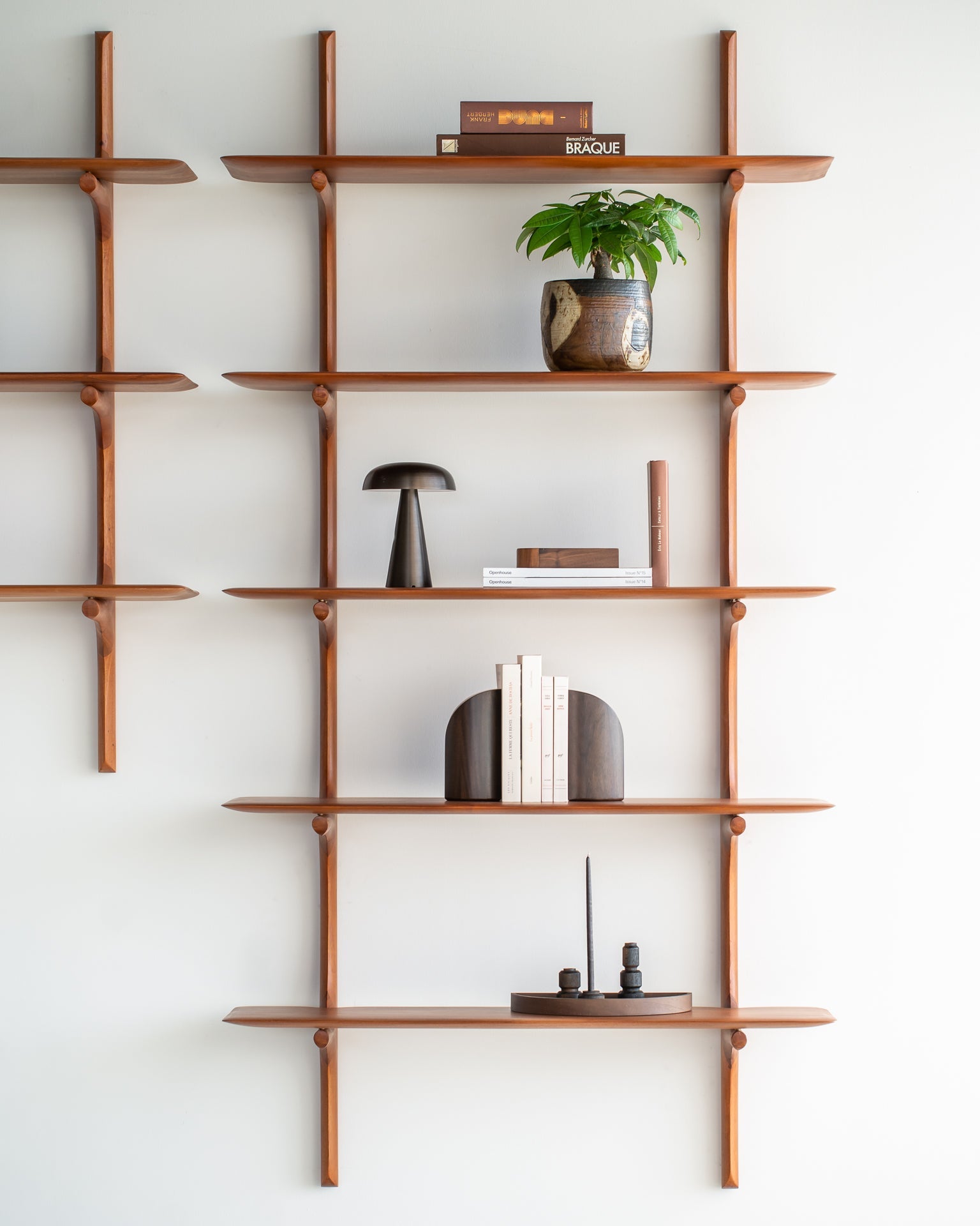 PI Minimalist Oak Wall Shelf