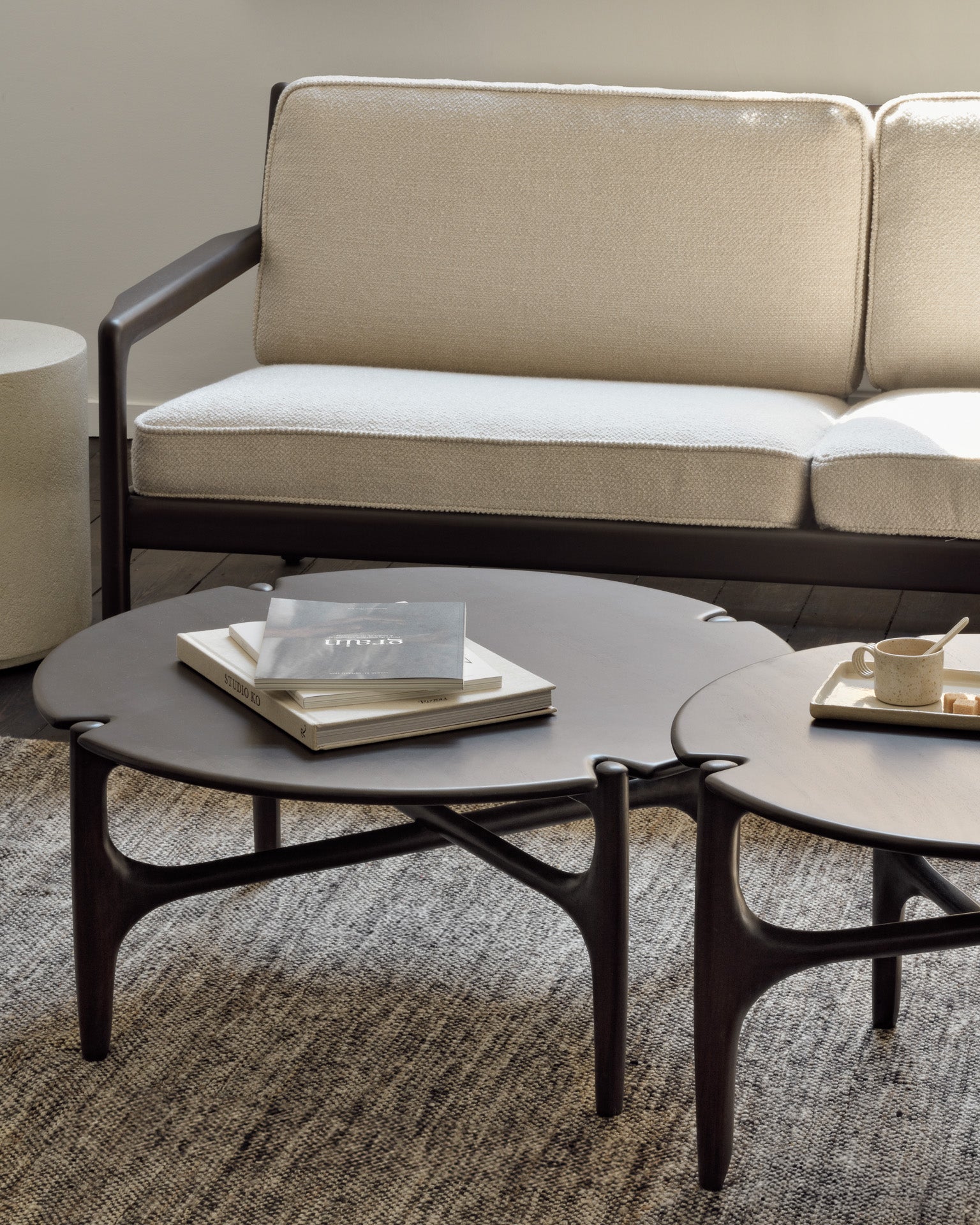 PI Oak Table