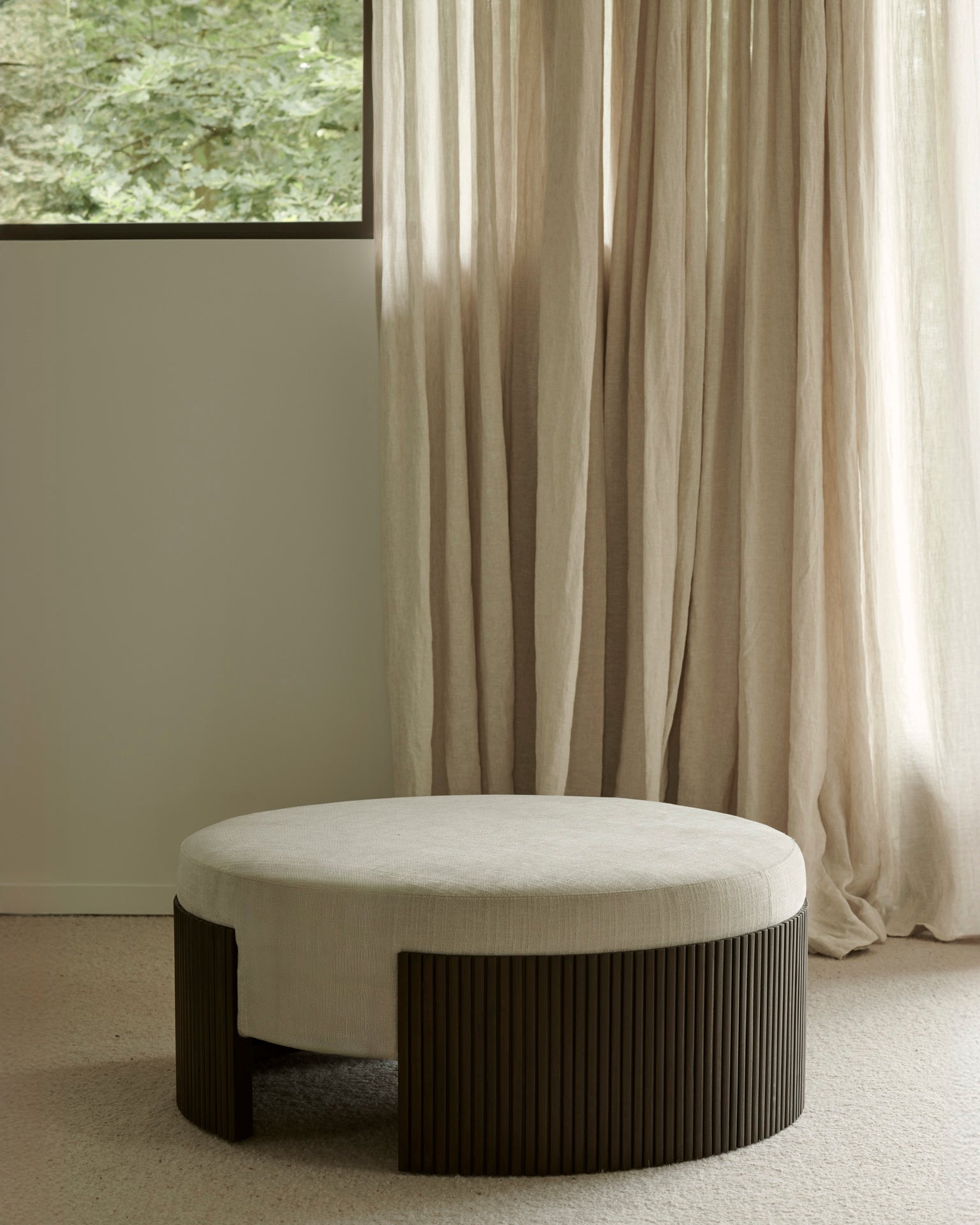 Roller Max Oak Pouf