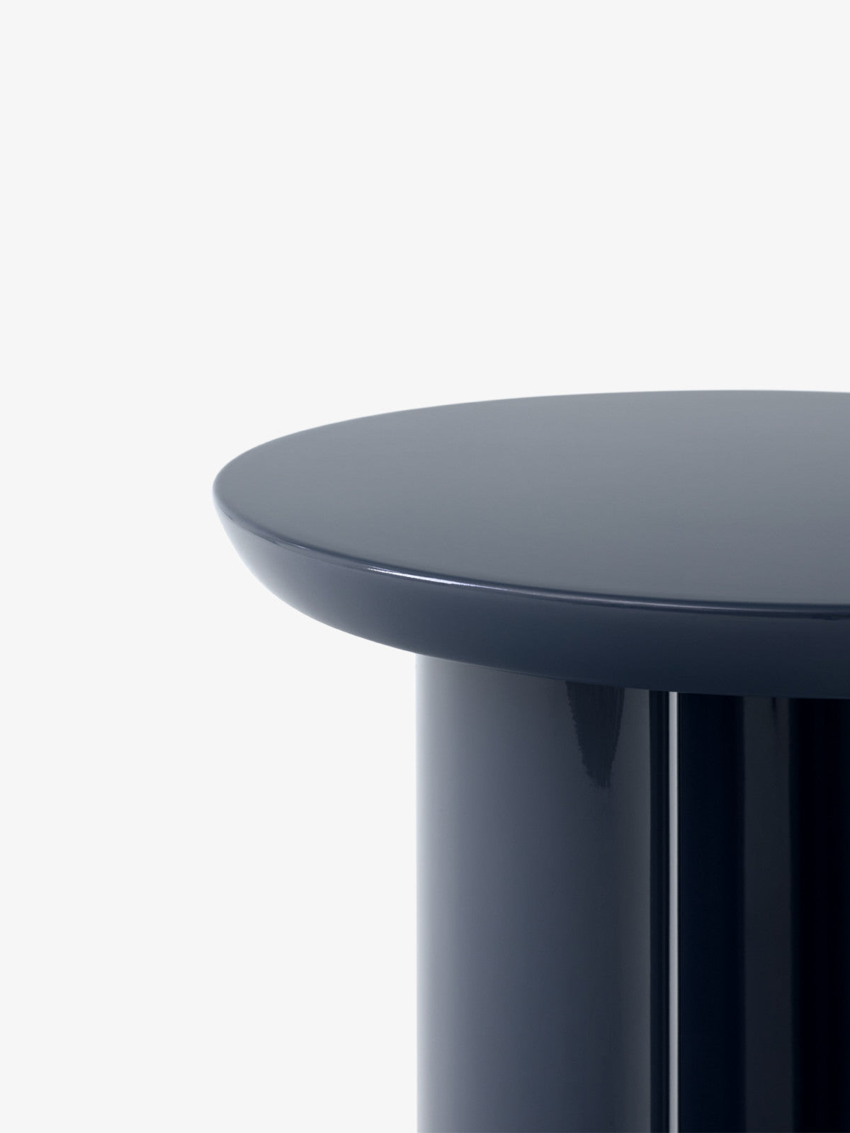 Tung Monolithic Side Table