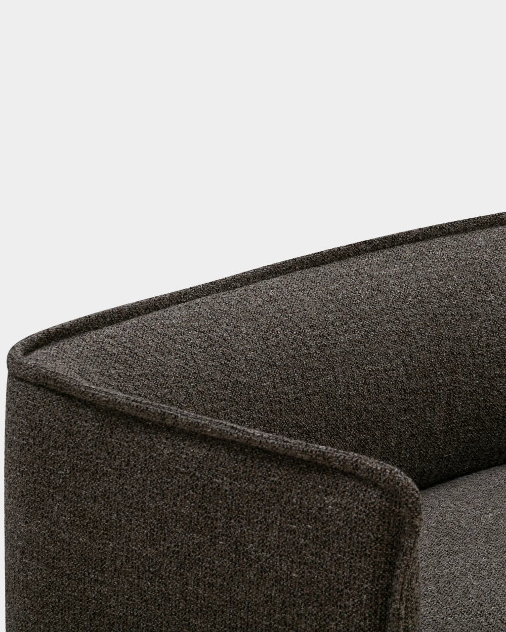 Lilin Elegant Curved Sofa