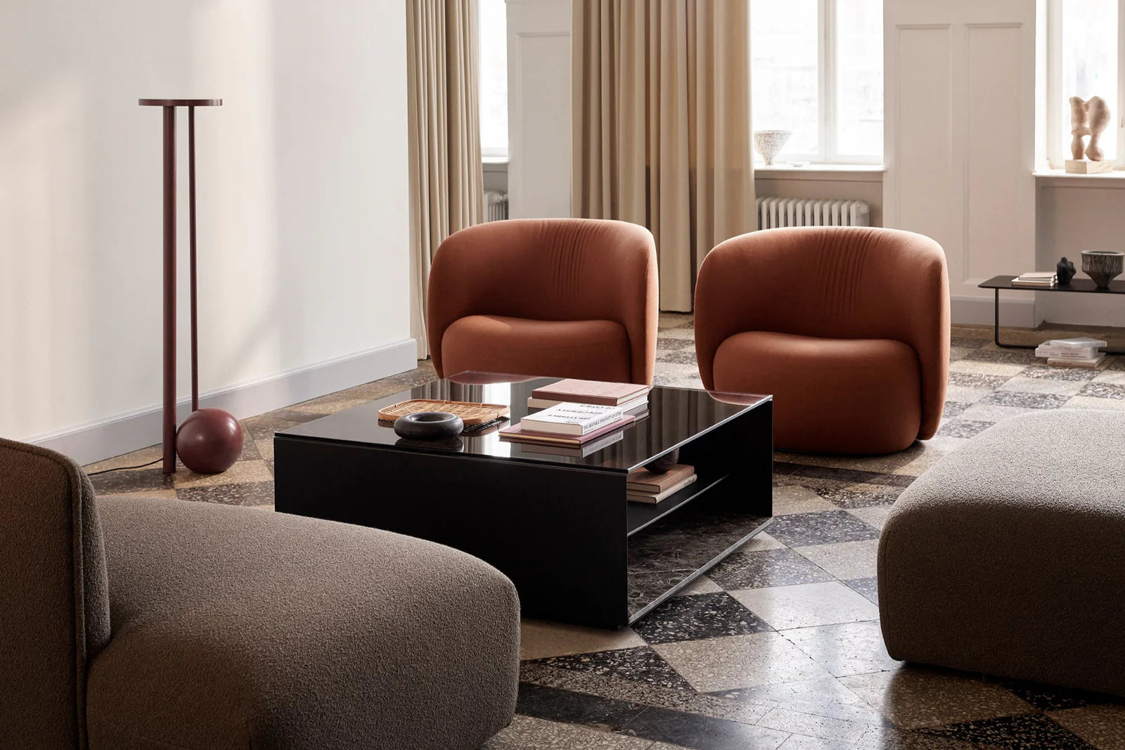 Expose Minimalist Coffee Table