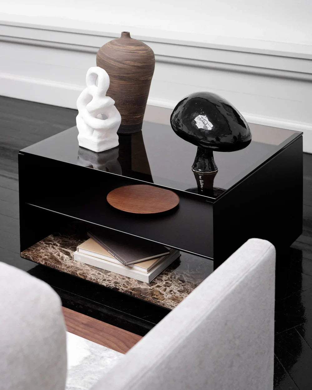 Expose Minimalist Coffee Table