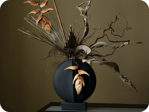 Guggenheim vase, Mini - Black